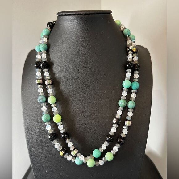 20" Double stranded stone, ceramic and cloisonné beaded necklace! - Picture 14 of 14